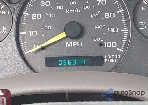 1998 Chevrolet S-10 Fleetside из США, поврежденный, VIN 1GCCS1447WK233784